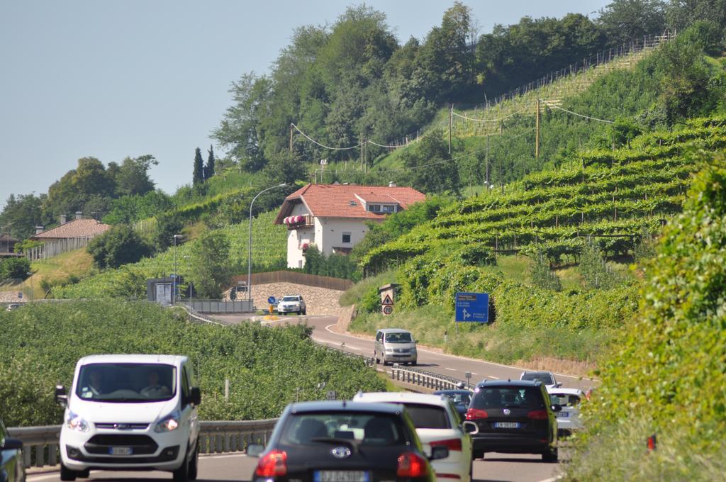 Garni San Paolo Hotel Appiano Sulla Strada Del Vino Exterior foto