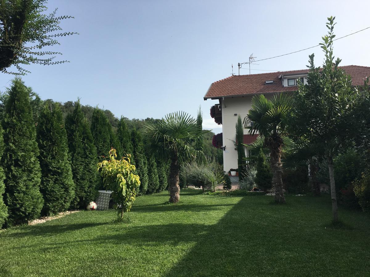 Garni San Paolo Hotel Appiano Sulla Strada Del Vino Exterior foto